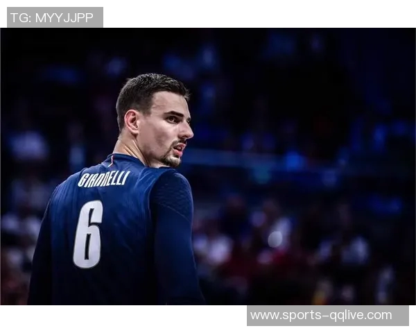 阿根廷全队球员佩戴黑色袖标悼念已故博卡主帅鲁索的感人时刻