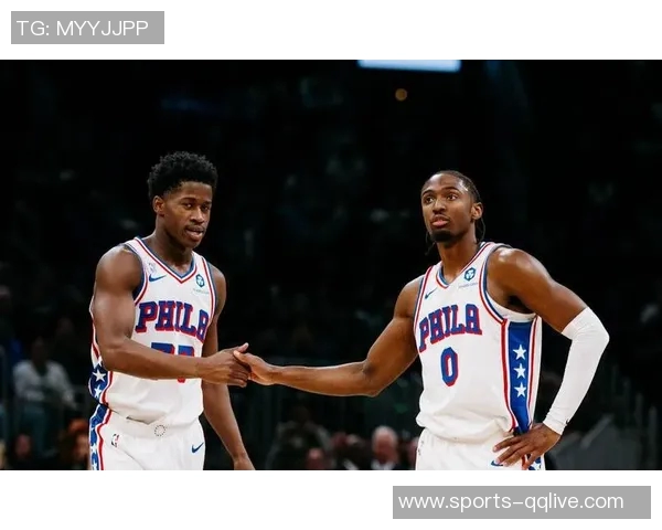 76人探花埃奇库姆表现亮眼13中4贡献全面数据助球队大胜